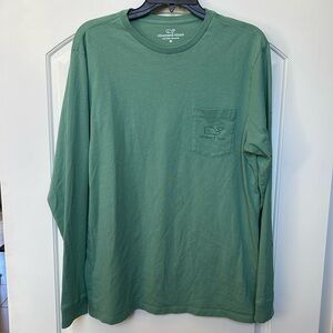 Vineyard Vines, men’s long sleeve T-shirt, size medium